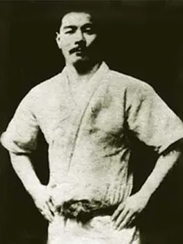 Portrait ancien de Mitsuyo Maeda en kimono